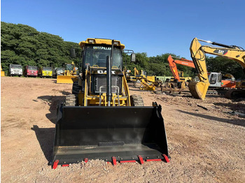 Retroexcavadora nuevo CATERPILLAR 420F2: foto 2