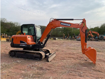 Excavadora DOOSAN DX55