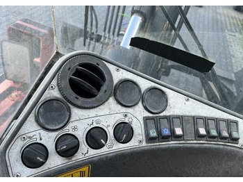 Carretilla elevadora diésel Kalmar DCE120-12: foto 5