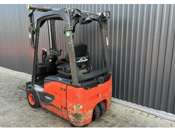 Carretilla elevadora eléctrica Linde E15-02: foto 3