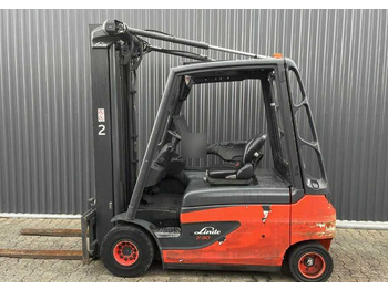 Carretilla elevadora eléctrica Linde E30L-01: foto 2