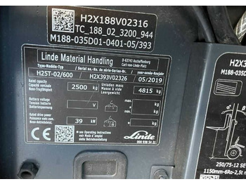 Carretilla elevadora de gas Linde H25T-02/600: foto 4