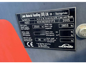 Carretilla elevadora de gas Linde H25T: foto 4