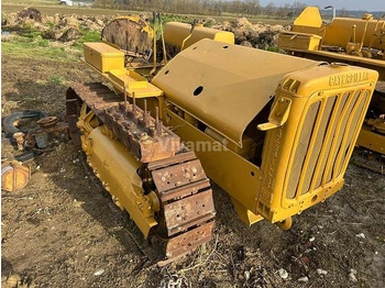 Bulldozer Caterpillar D2 -: foto 3