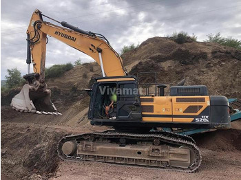 Excavadora HYUNDAI