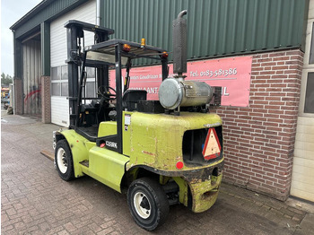 Carretilla elevadora de gas Clark: foto 2 Carretilla elevadora de gas Clark: foto 2