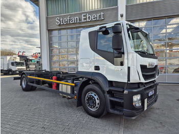 Camión portacontenedore/ Intercambiable Iveco Stralis AT190S31/P BDF Klima Standh. AHK Bett: foto 2