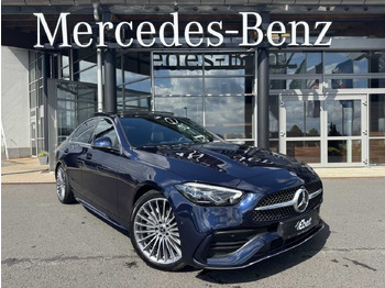 Sedan MERCEDES-BENZ
