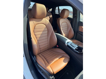 Coche MERCEDES-BENZ