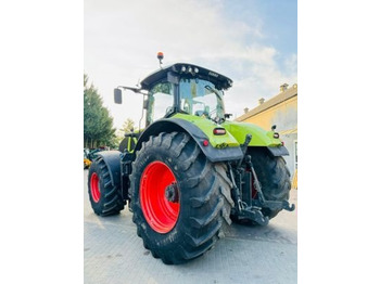 Tractor Claas AXION 930 CMATIC: foto 5
