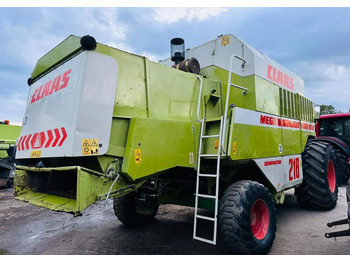 Cosechadora de granos Claas MEGA 218: foto 2