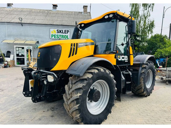 Tractor JCB