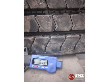 Neumático para Camión Bridgestone Occ vrachtwagenband Bridgestone R297 315/80R22.5: foto 5