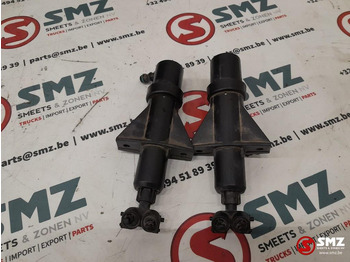 Cabina e interior para Camión MAN Occ set van 2 koplampsproeiers MAN: foto 2