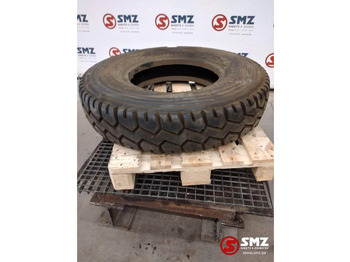 Neumático PIRELLI