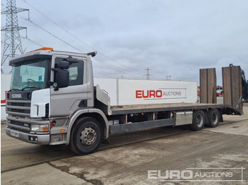 Camión caja abierta SCANIA