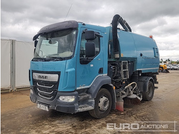 Barredora vial DAF LF 230