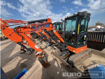 Miniexcavadora HITACHI ZX26U-6