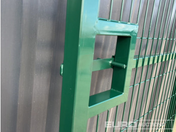 Maquinaria agrícola 1.2m x 2.4m Pedestrian Gate, Heavy Duty Galvanized Powder Coated, 80mm x 80mm x 3m Post (2 of), Assembly Kit (Green): foto 5
