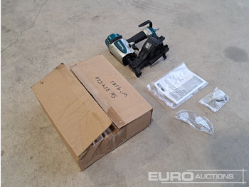 Equipo de construcción Unused Makita AN454 Prenumatic Nailer (Body Only): foto 3