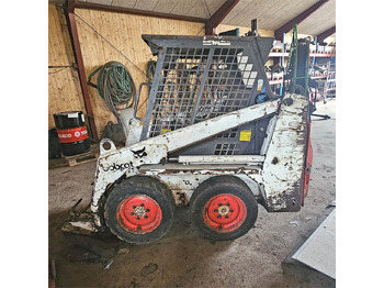Minicargadora BOBCAT