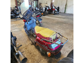 Motocicleta Honda 250 Spacy: foto 4