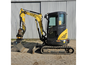 Miniexcavadora NEW HOLLAND
