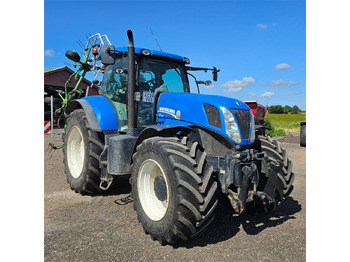 Tractor NEW HOLLAND T7.235