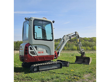 Miniexcavadora Takeuchi TB216: foto 2