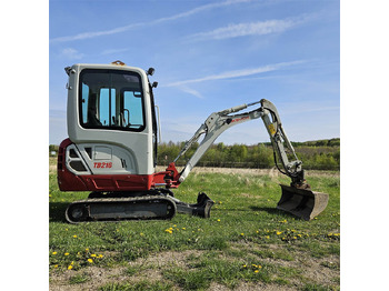 Miniexcavadora Takeuchi TB216: foto 4