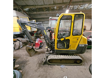 Miniexcavadora VOLVO EC20B