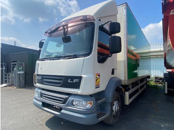 Camión caja cerrada DAF LF 55 220