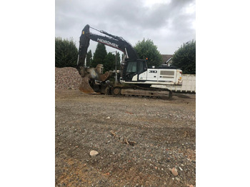 Excavadora de cadenas HIDROMEK
