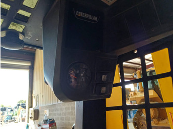 Minicargadora CAT 226: foto 4