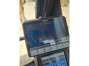 Excavadora de cadenas KOMATSU PC210LC: foto 5