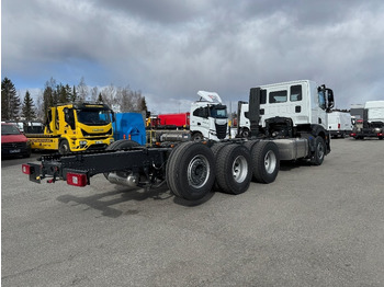 Leasing de Iveco X-Way AT350X54 8x4 UUTTA MALLIA  Iveco X-Way AT350X54 8x4 UUTTA MALLIA: foto 4