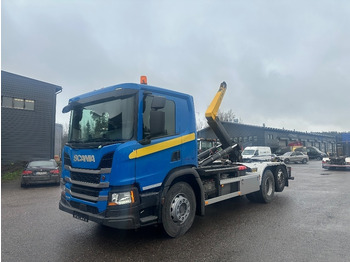 Camión multibasculante SCANIA P 360