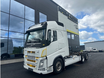 Camión chasis VOLVO FH13 540