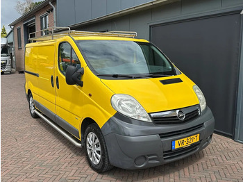 Furgoneta pequeña OPEL Vivaro