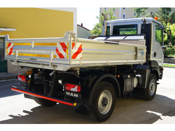 Camión volquete MAN TGM 13.290/4x4/TÜV/Euro 5/einzelbereift/Winterdienst: foto 4