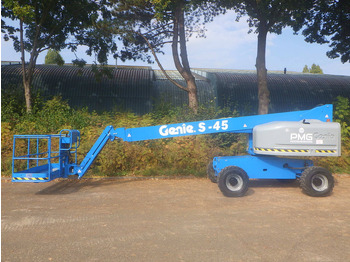 Plataforma telescopica GENIE S45