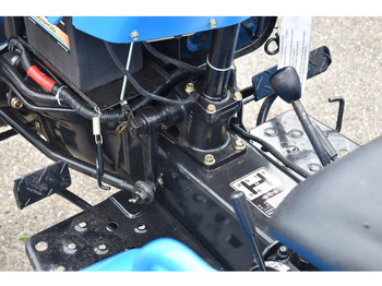 Tractor Iseki Tx155F: foto 4