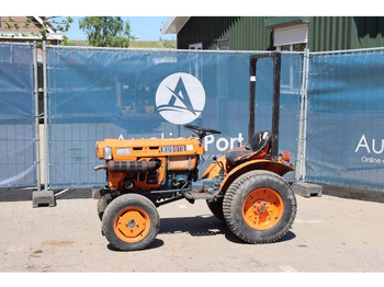 Tractor KUBOTA B series