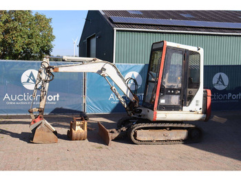Excavadora de cadenas TAKEUCHI
