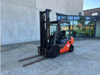 Carretilla elevadora diésel TOYOTA FDF 20