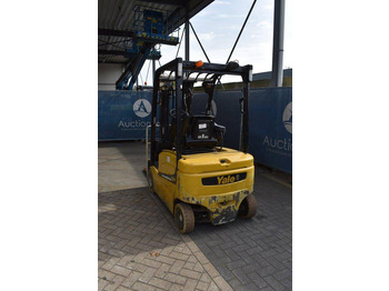Carretilla elevadora eléctrica Yale ERP16VF: foto 3
