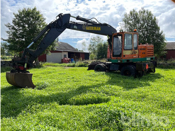 Excavadora de ruedas