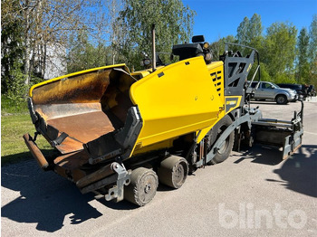 Pavimentadora de asfalto BOMAG