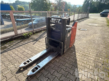 Apilador LINDE L12