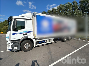 Camión caja cerrada MERCEDES-BENZ